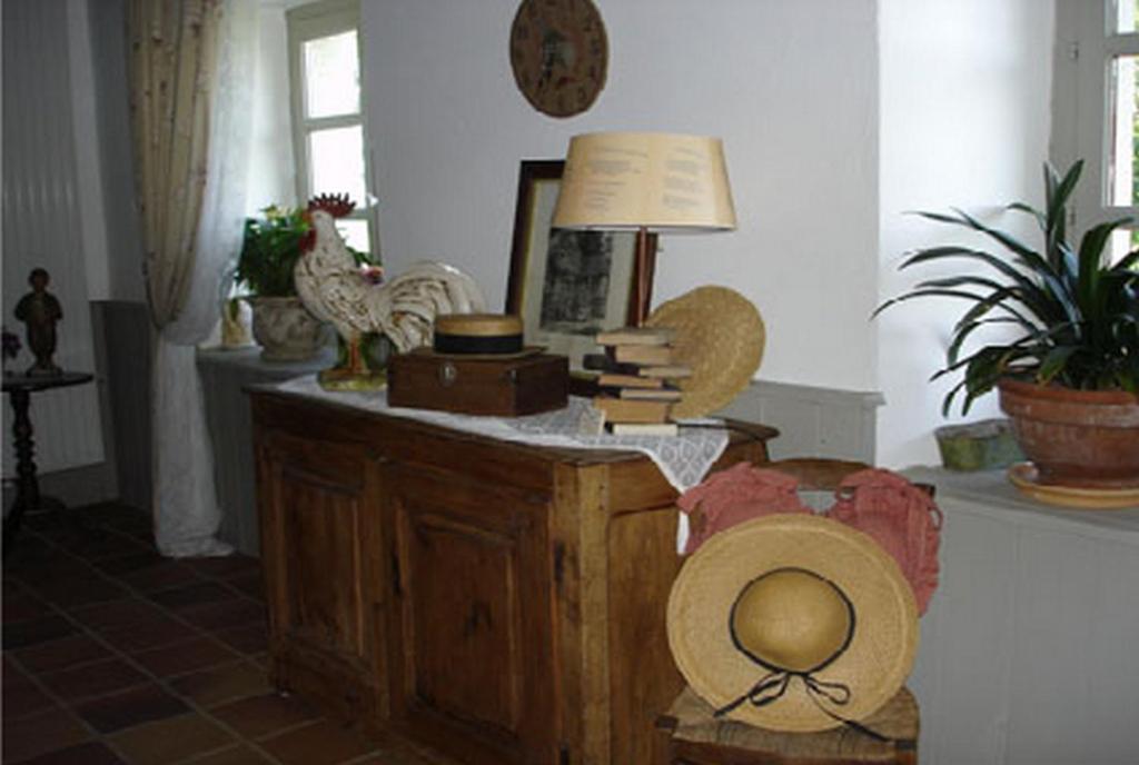 Au Bon Gre D'Hugoline Bed & Breakfast Blanzac  Luaran gambar