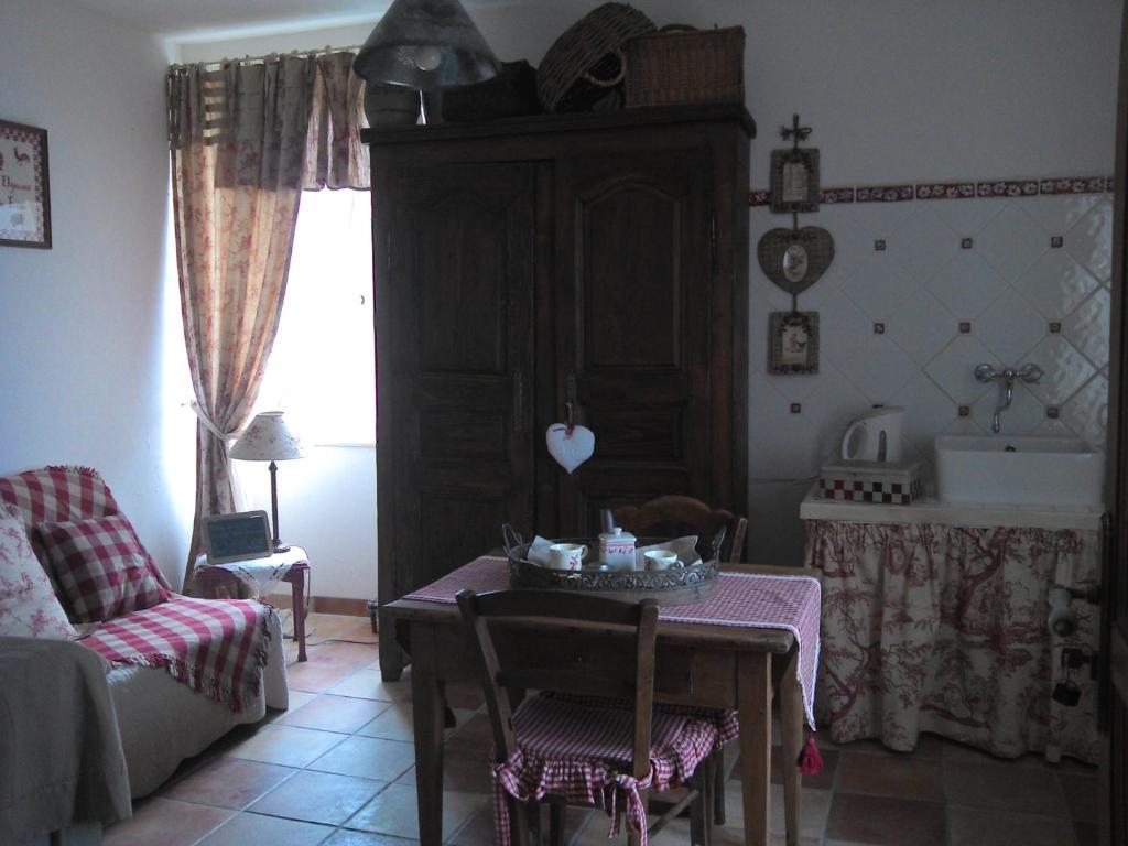 Au Bon Gre D'Hugoline Bed & Breakfast Blanzac  Luaran gambar