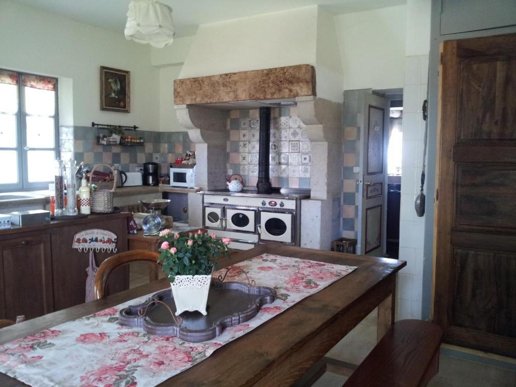 Au Bon Gre D'Hugoline Bed & Breakfast Blanzac  Luaran gambar