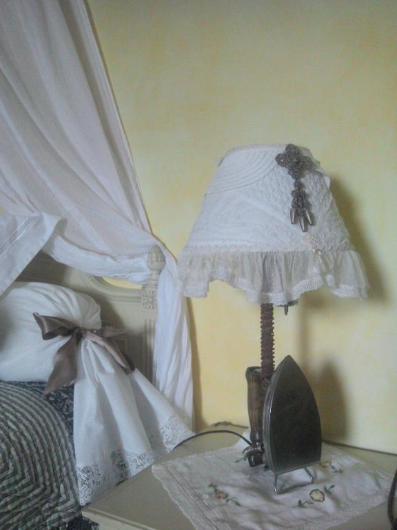 Au Bon Gre D'Hugoline Bed & Breakfast Blanzac  Bilik gambar